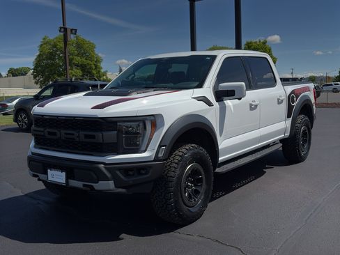Used 2022 Ford F150 Raptor w/ Equipment Group 801A High AWD/4WD image 3