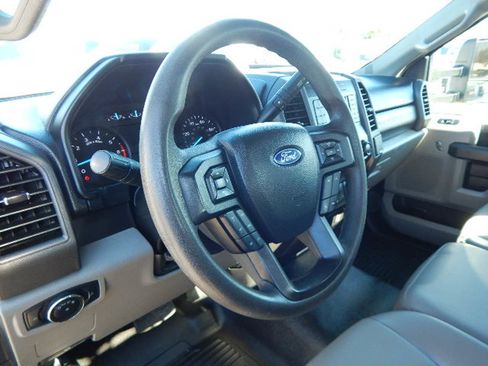 Used 2020 Ford F350 XL w/ Power Equipment Group image 13