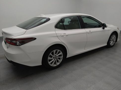 Used 2021 Toyota Camry LE w/ Audio Upgrade Package image 10