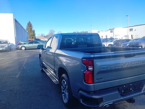 Used 2024 Chevrolet Silverado 1500 High Country image 5