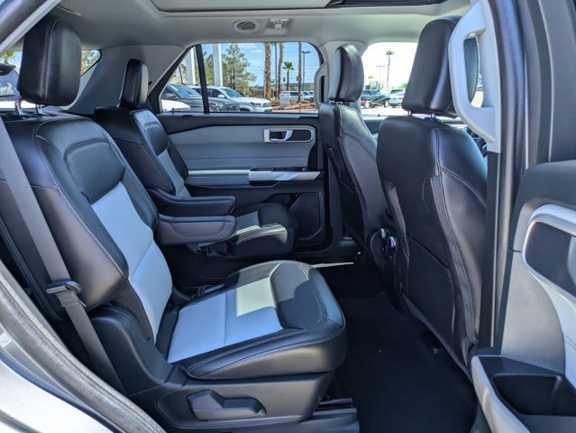 Used 2023 Ford Explorer XLT w/ Equipment Group 202A AWD/4WD image 22