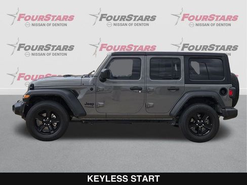Used 2022 Jeep Wrangler Unlimited Sport AWD/4WD image 8