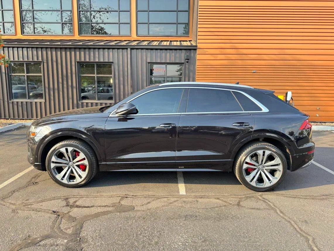 Used 2019 Audi Q8 Premium Plus w/ Premium Plus AWD/4WD image 2