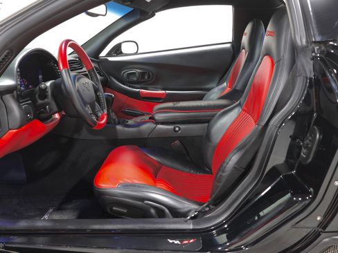 Used 2002 Chevrolet Corvette Z06 w/ Memory Pkg image 66