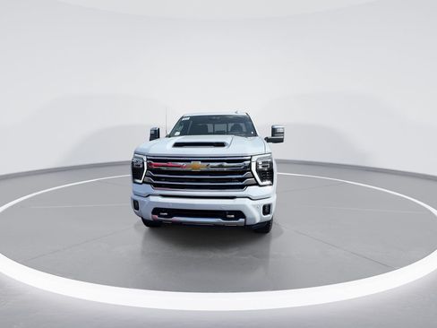New 2026 Chevrolet Silverado 3500 High Country w/ High Country Premium Package AWD/4WD image 3