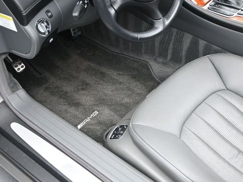 Used 2006 Mercedes-Benz SL 55 AMG image 16
