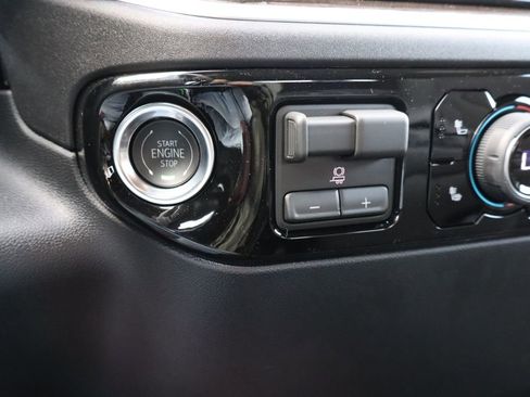 New 2026 Chevrolet Silverado 1500 LT AWD/4WD image 13