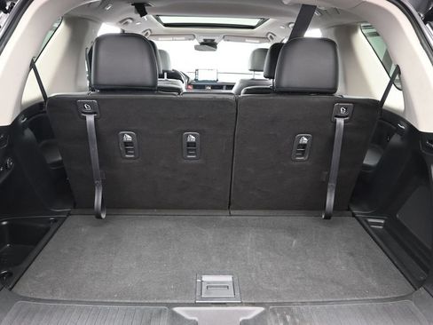 Used 2023 Honda Pilot Touring image 30