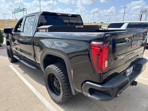 Used 2022 GMC Sierra 1500 AT4 w/ AT4 Premium Package AWD/4WD image 11