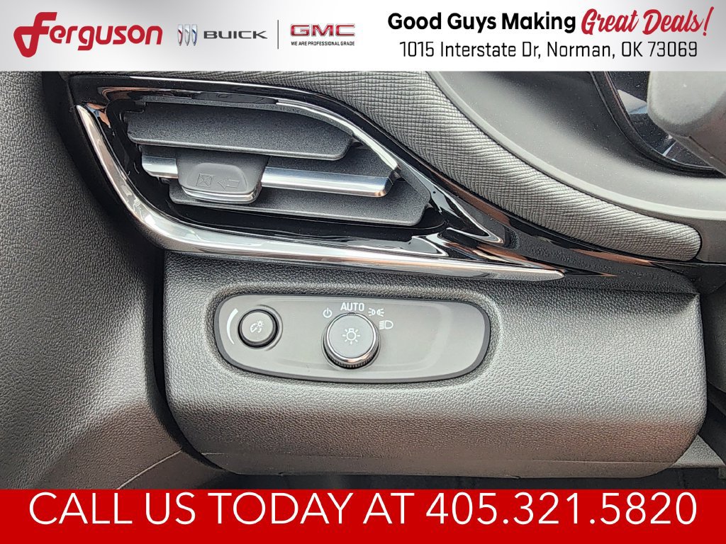 New 2026 Buick Envista Sport Touring w/ Convenience I Package FWD image 17
