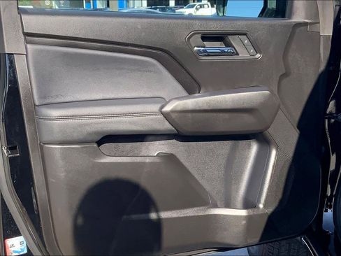 Certified 2024 Chevrolet Colorado LT w/ LT Convenience Package image 20