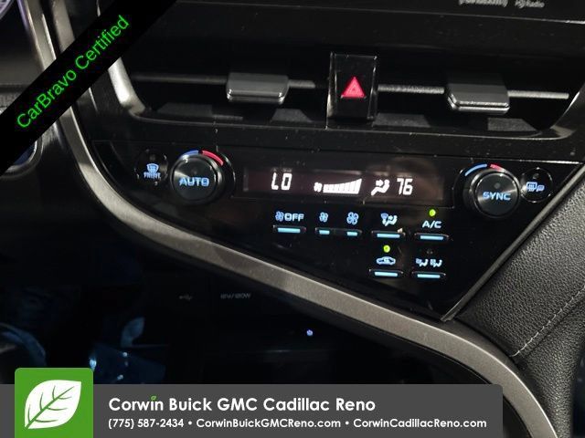 Used 2022 Toyota Camry XSE FWD image 21