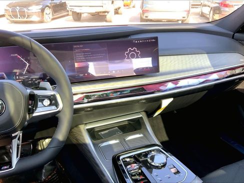 New 2026 BMW 740i xDrive AWD/4WD image 6