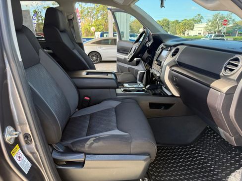 Used 2015 Toyota Tundra SR5 image 17