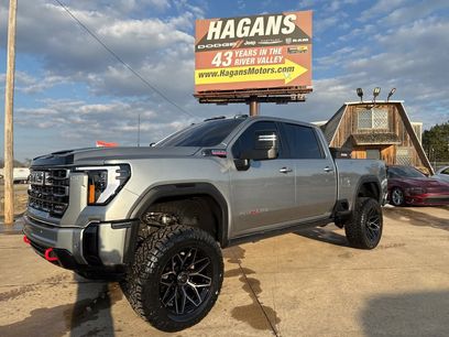 Used 2025 GMC Sierra 2500 AT4 w/ AT4 Premium Plus Package