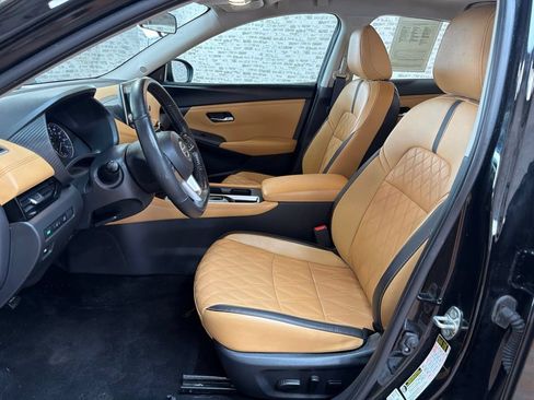 Used 2023 Nissan Sentra SV w/ SV Premium Package FWD image 23