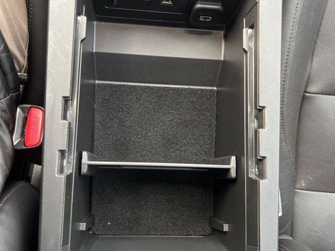 Used 2023 MAZDA MAZDA3 Hatchback w/Premium Plus Pkg image 25