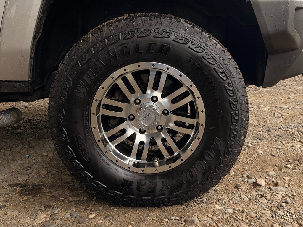 Used 2007 HUMMER H3 AWD/4WD image 54