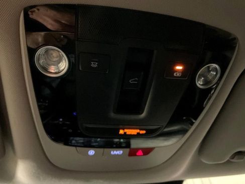 Used 2023 Kia Seltos SX w/ SX Sunroof Package image 27