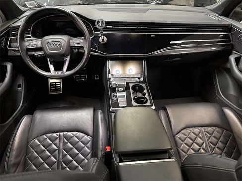 Used 2022 Audi SQ7 Premium Plus w/ SQ7 Black Optic Package image 18