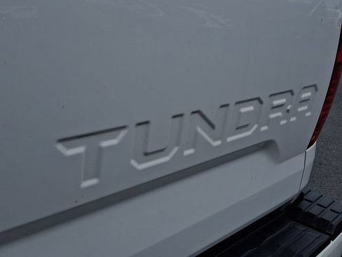 Used 2016 Toyota Tundra SR5 AWD/4WD image 30