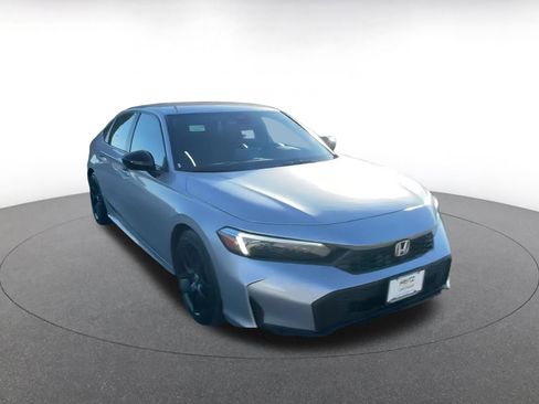 Used 2025 Honda Civic Sport image 3