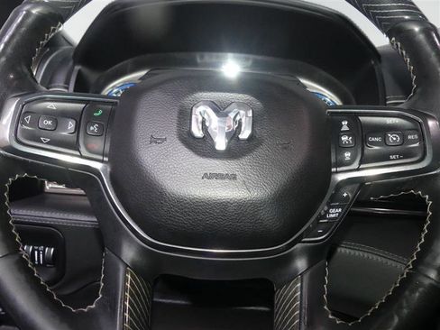 Used 2019 RAM 1500 Limited w/ Advanced Safety Group AWD/4WD image 32