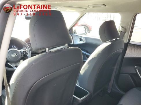 Used 2021 Kia Soul LX FWD image 21