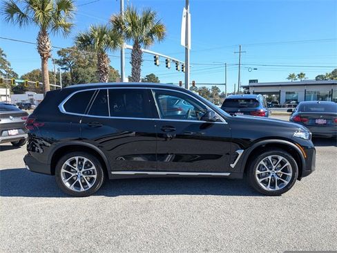 New 2026 BMW X5 xDrive40i w/ Climate Comfort Package image 4