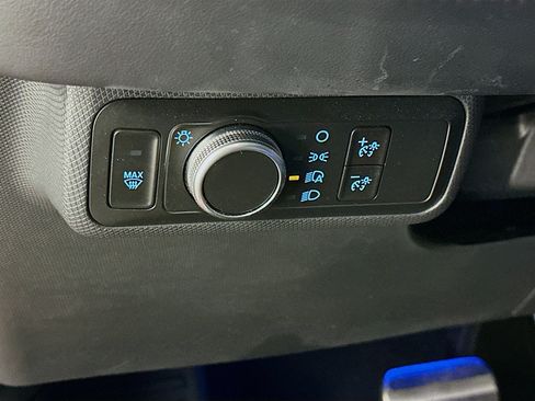 Used 2021 Ford Mustang Mach-E Premium w/ Equipment Group 301A image 17