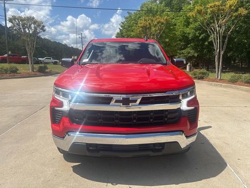 New 2026 Chevrolet Silverado 1500 LT w/ Z71 Off-Road Package AWD/4WD image 2