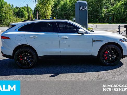 Used 2020 Jaguar F-PACE Premium image 9