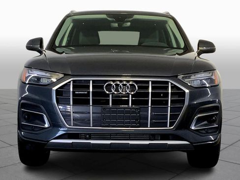 Used 2021 Audi Q5 Premium Plus w/ Premium Plus Package image 3
