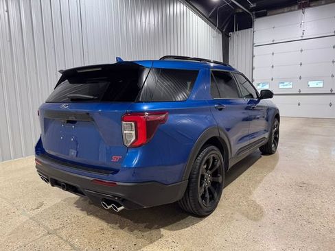 Used 2020 Ford Explorer ST w/ ST High-Performance Pack AWD/4WD image 9