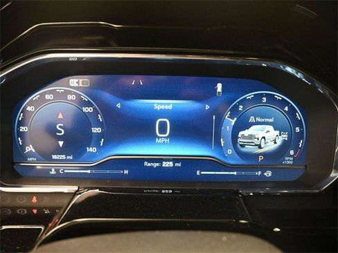 Certified 2024 Chevrolet Silverado 1500 High Country w/ High Country Premium Package image 23