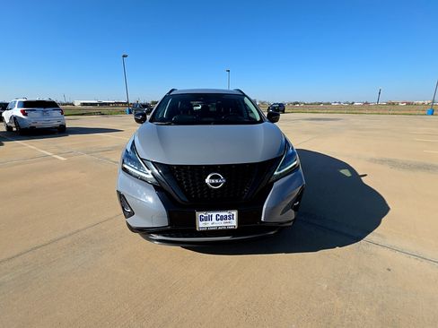 Used 2024 Nissan Murano SV w/ SV Midnight Edition Package image 4