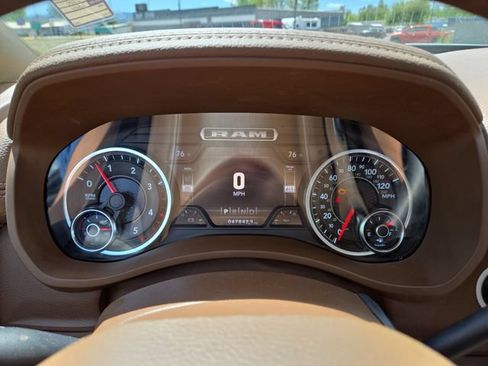 Used 2020 RAM 2500 Laramie AWD/4WD image 16