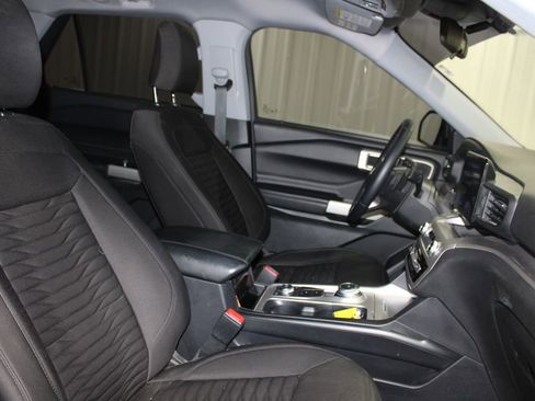 Used 2021 Ford Explorer XLT w/ Class III Trailer Tow Package image 24