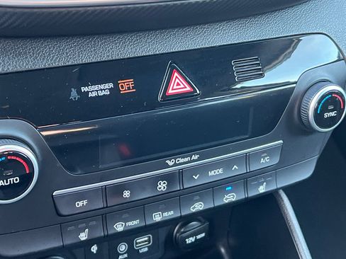 Used 2019 Hyundai Tucson Sport image 29