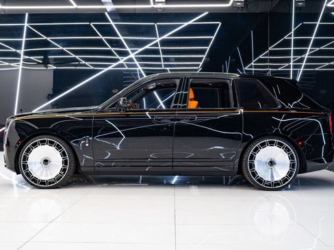Used 2026 Rolls-Royce Cullinan AWD/4WD image 6