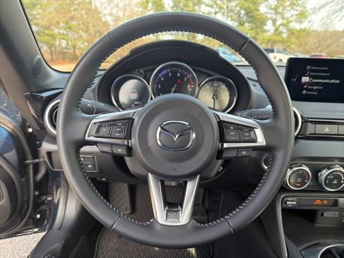 Used 2025 MAZDA MX-5 Miata RF Grand Touring w/ Weather Package image 11
