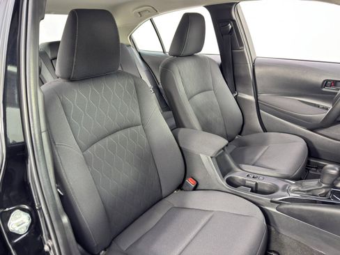 Used 2023 Toyota Corolla LE image 34