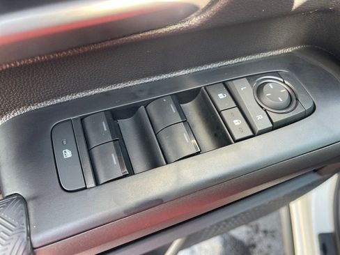 New 2025 Toyota Tacoma TRD Sport image 7