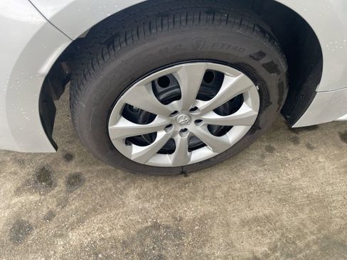 Used 2026 Toyota Corolla LE image 18