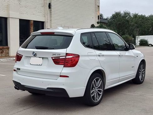 Used 2017 BMW X3 xDrive28i AWD/4WD image 3
