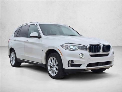 Used 2018 BMW X5 xDrive40e AWD/4WD image 3