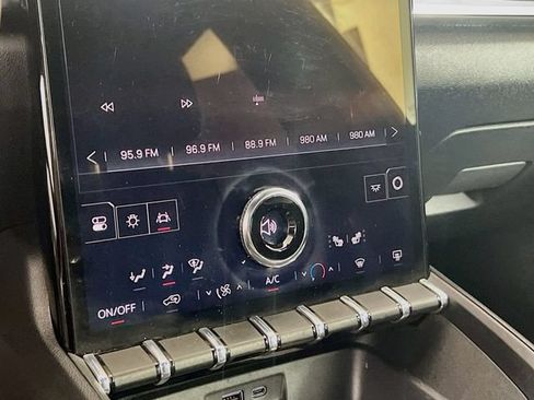 Used 2025 GMC Terrain Elevation AWD/4WD image 16