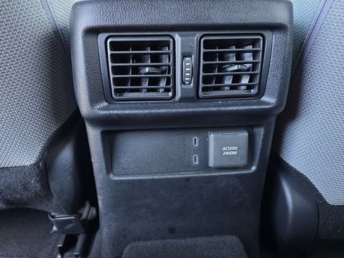 Used 2025 Toyota 4Runner TRD Off-Road AWD/4WD image 19