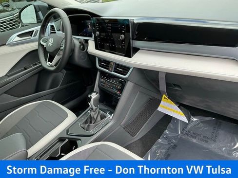 New 2026 Volkswagen Taos SE FWD image 20