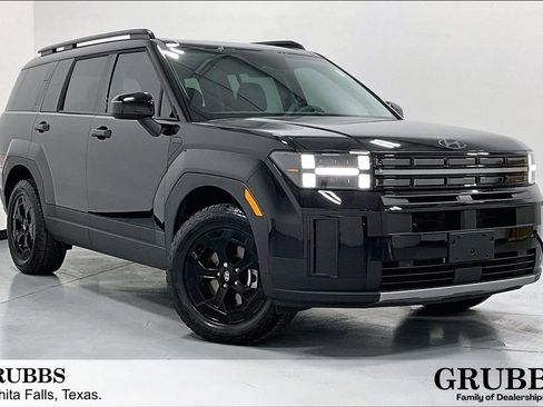 Used 2025 Hyundai Santa Fe XRT image 1